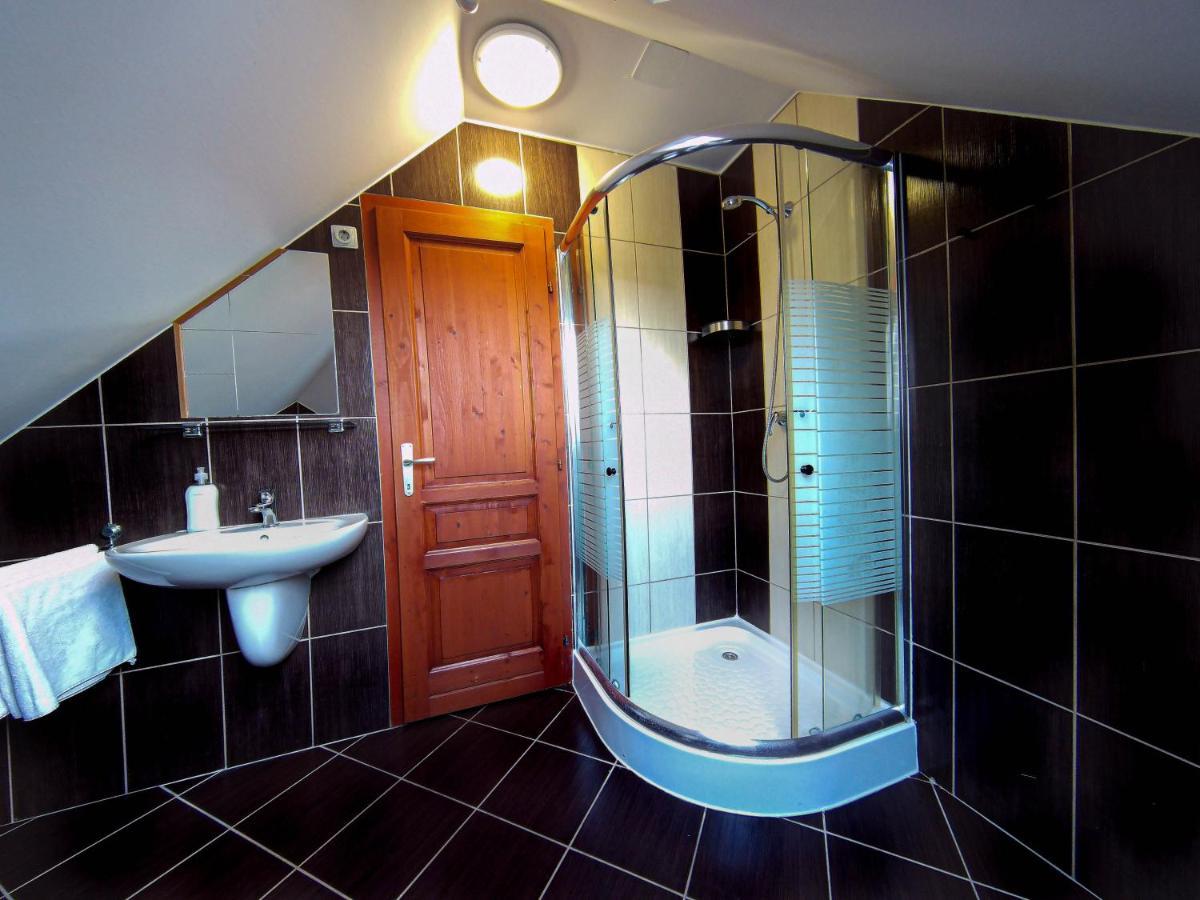 Notafa Vendeghaz Eger Hotel Luaran gambar