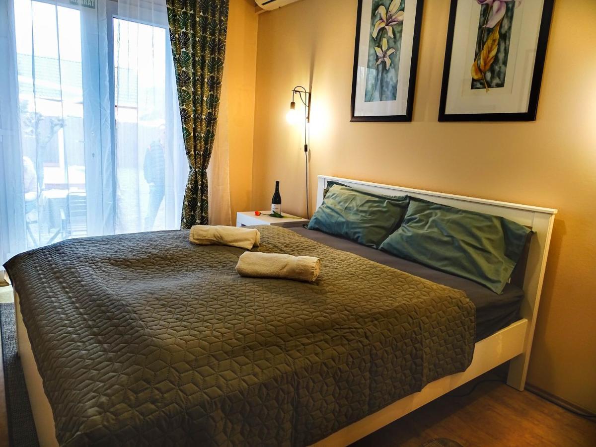 Notafa Vendeghaz Eger Hotel Luaran gambar